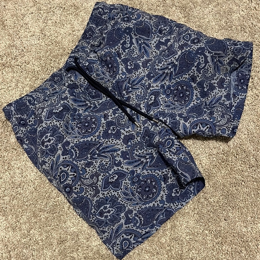 Brooks Brothers blue paisley swim shorts size Medium